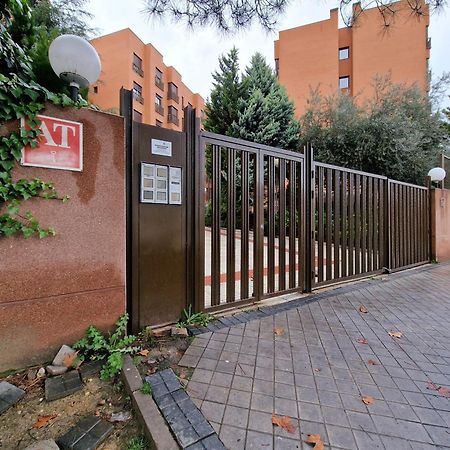 Samaniego, Piscina Y Garaje Junto Civitas Metropolitano Y Aeropuerto Madrid Buitenkant foto