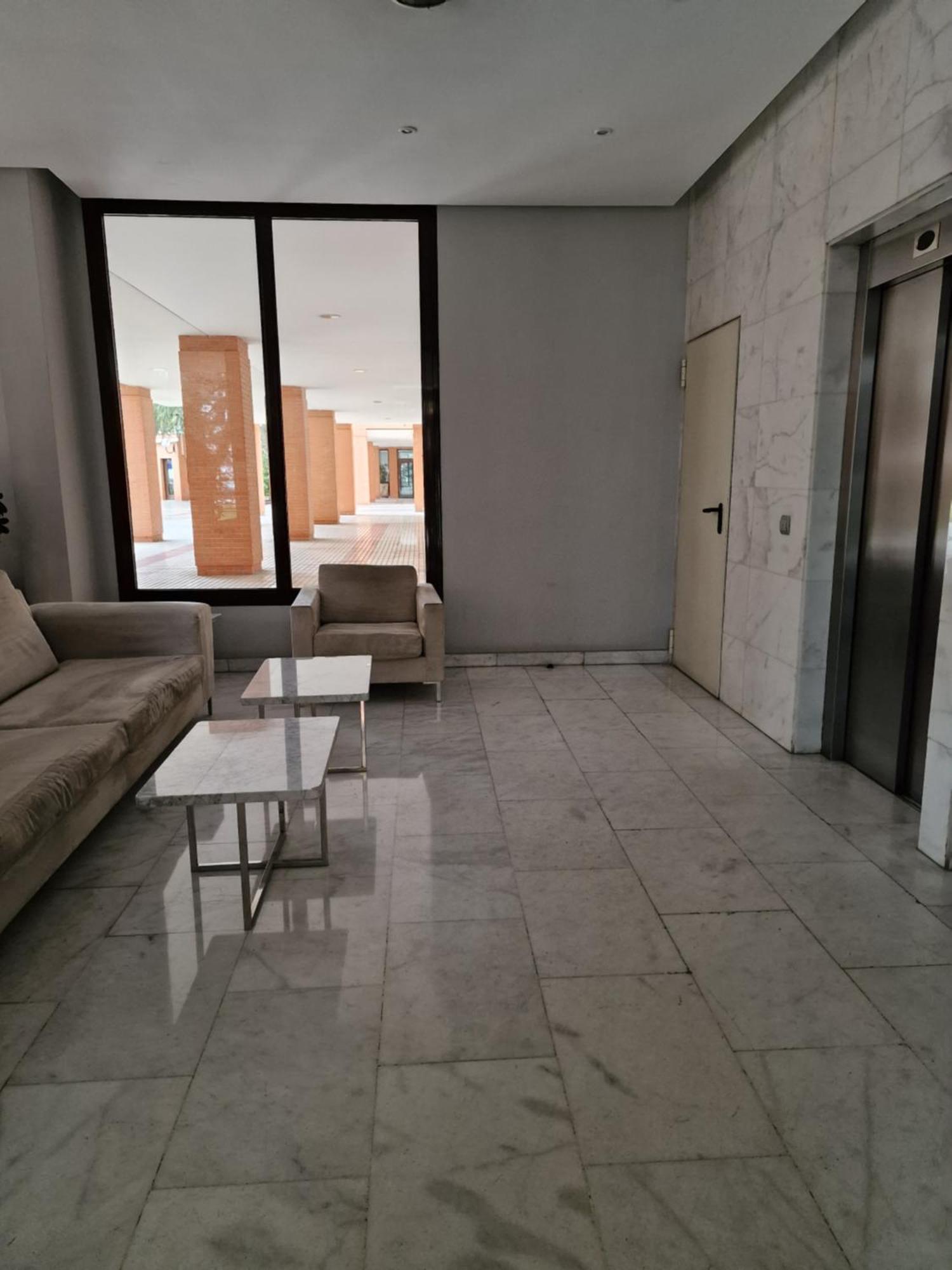 Samaniego, Piscina Y Garaje Junto Civitas Metropolitano Y Aeropuerto Madrid Buitenkant foto
